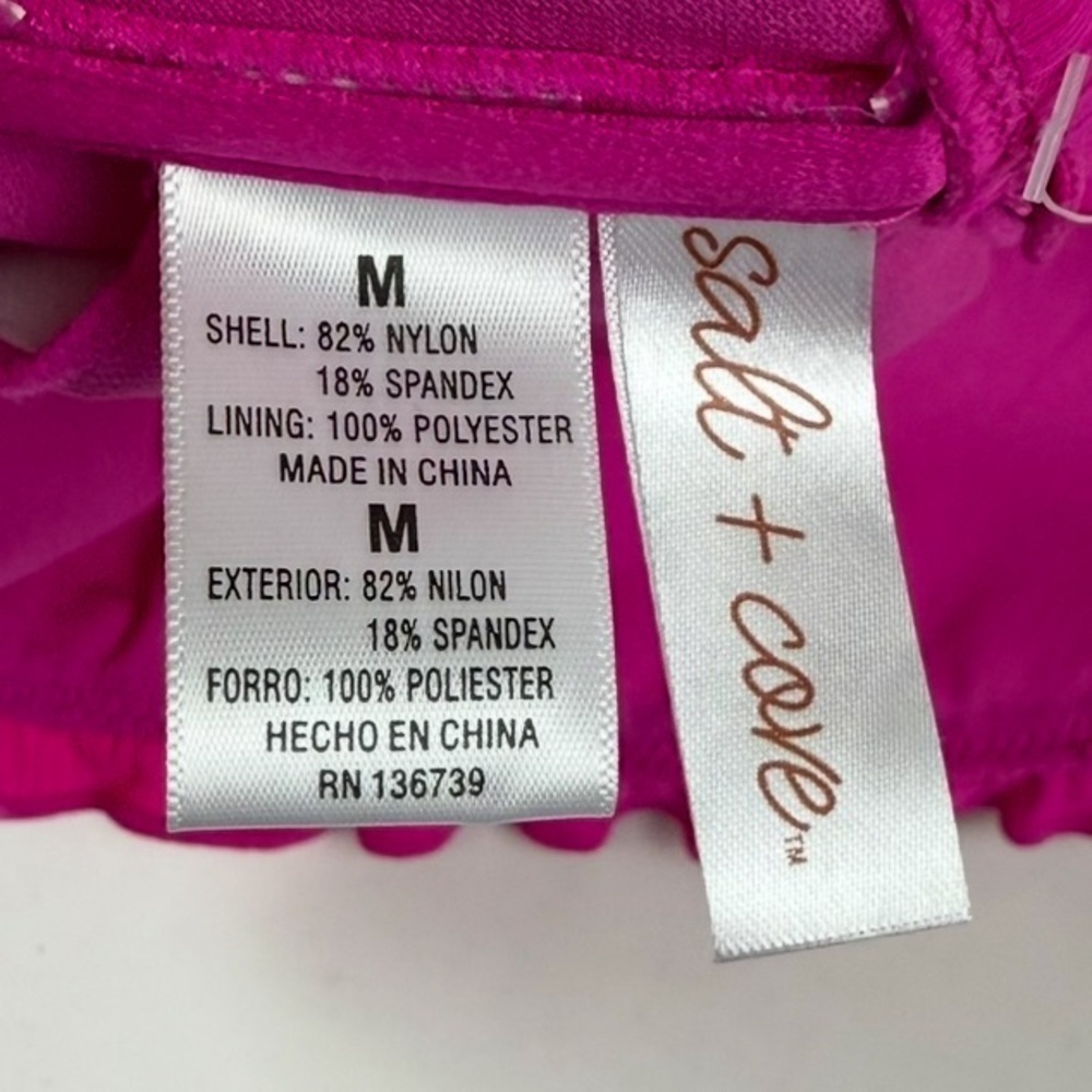Salt + Cove Bikini Top Juniors Size Medium Pink Ruffle Ribbed Swim NWT - Picture 4 of 7